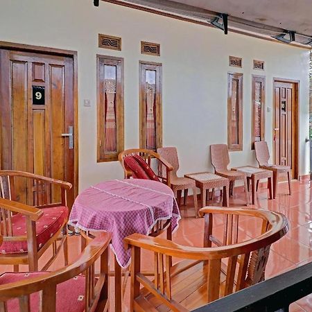 Adinda Homestay レムバン エクステリア 写真