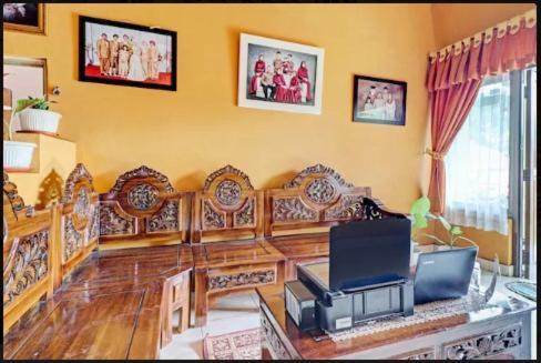 Adinda Homestay レムバン エクステリア 写真